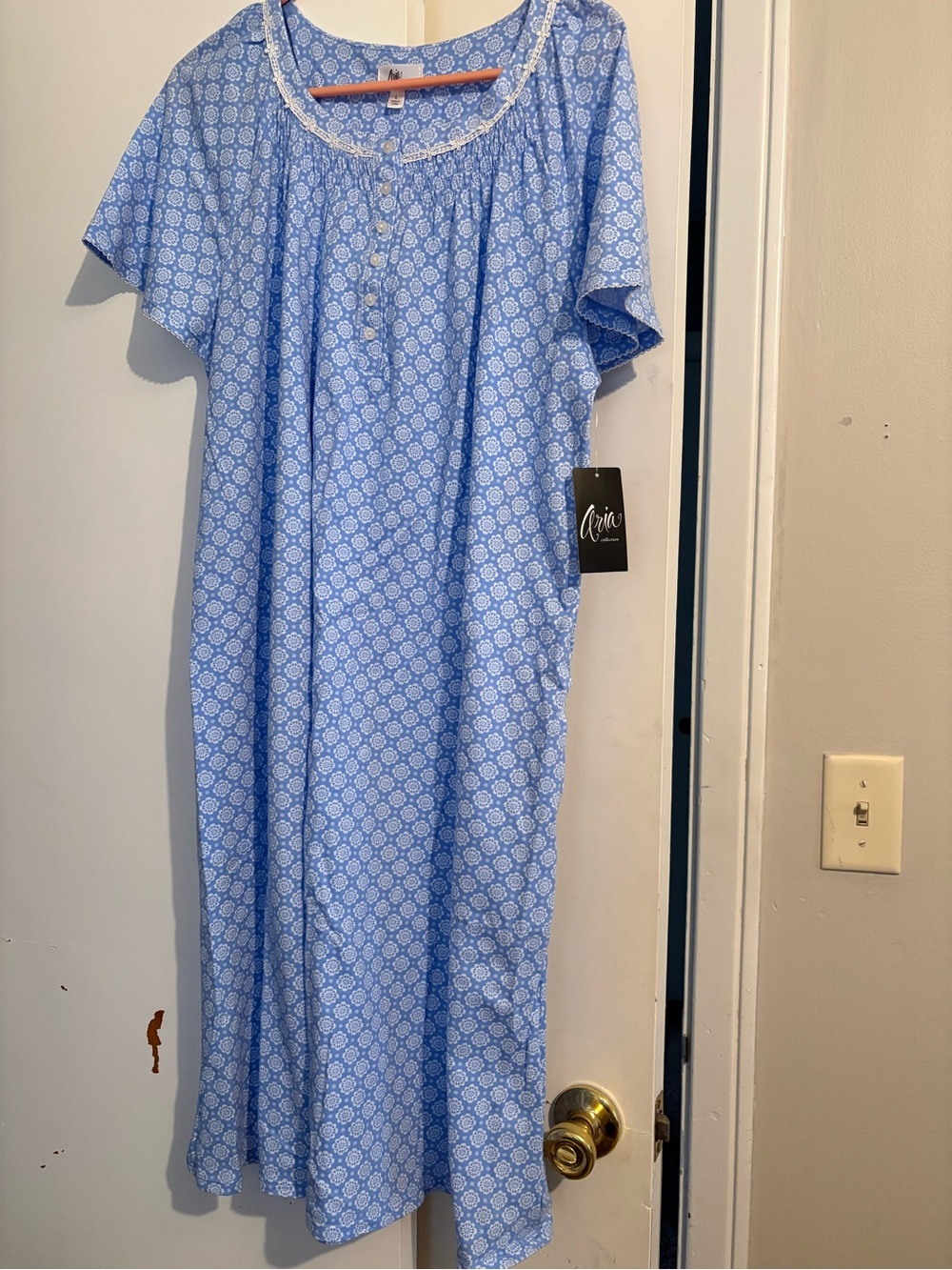 Aria Blue Patterned Short-Sleeve Nightgown